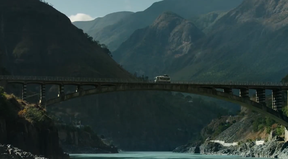 中交二公局《让你回家的路更短》微电影