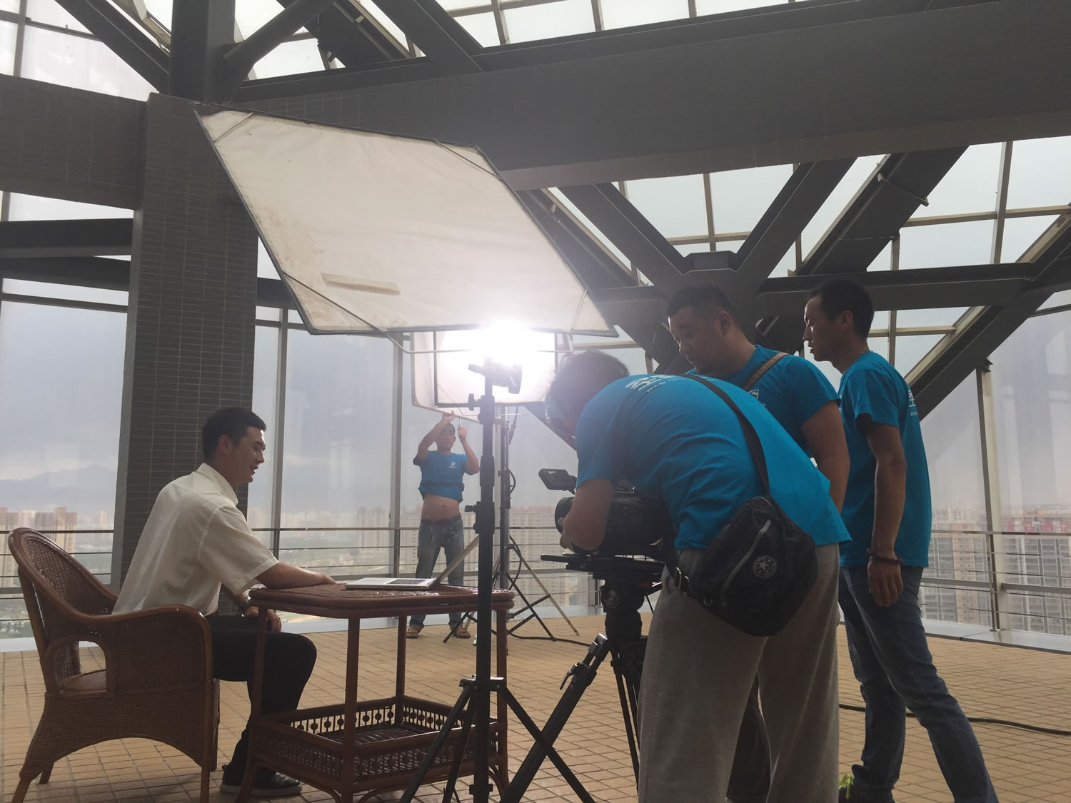  陕煤物资集团评选5A企业形象宣传片解说稿