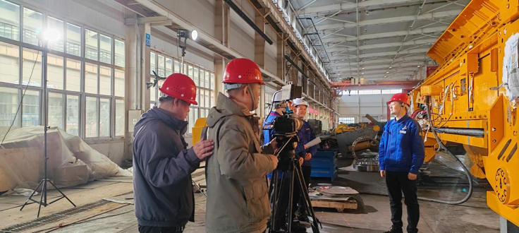 陕煤集团西煤机的企业劳模故事微视频(图3) image.png