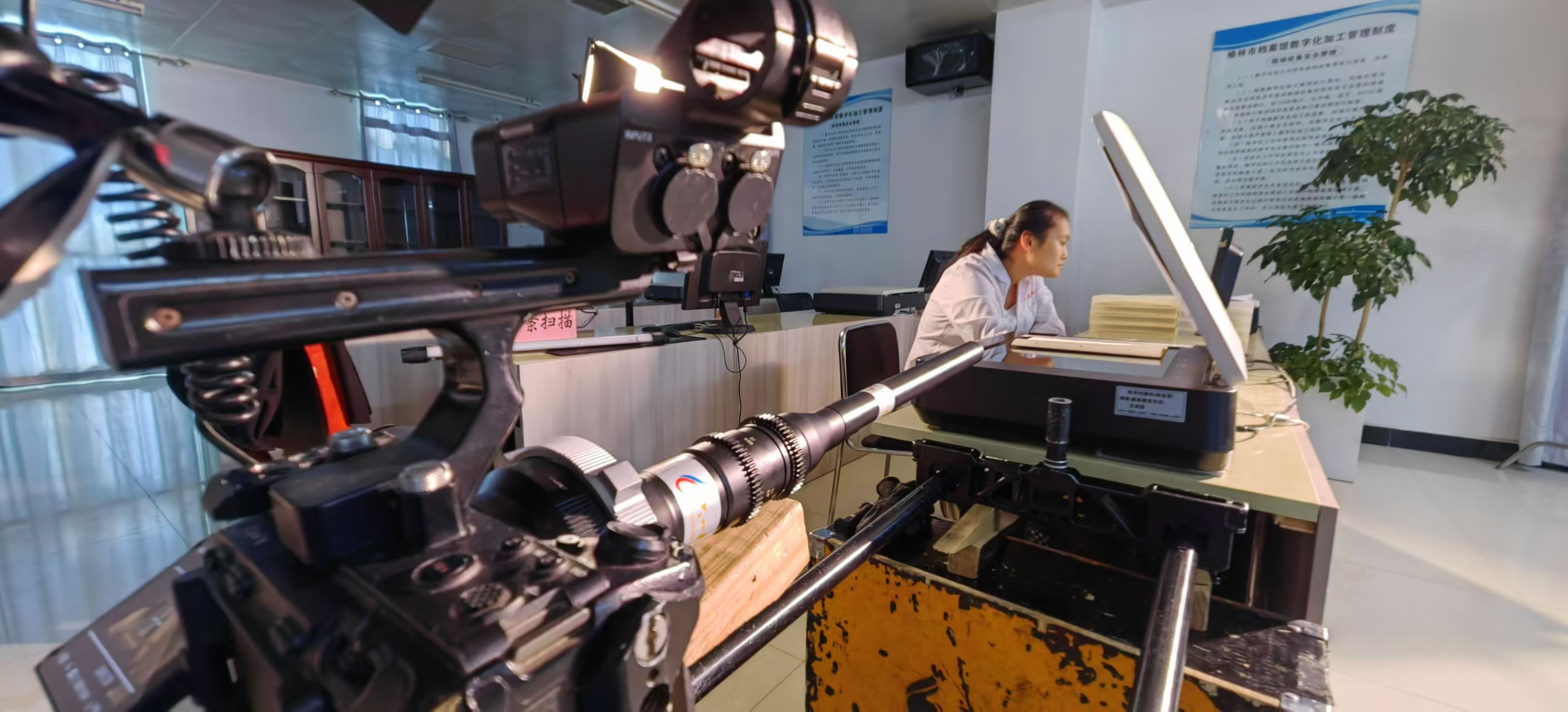 榆林档案馆宣传片《档案春秋》(图5) 591728962354_.pic.jpg